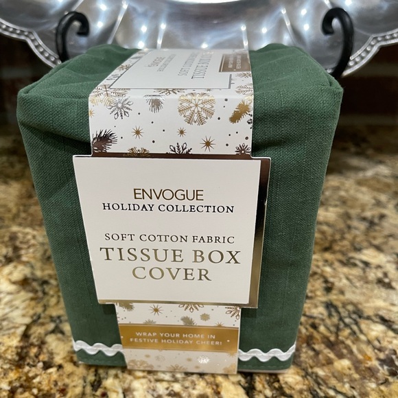 Envogue embroidered christmas tree kleenex box cover - Brand new! - Picture 2 of 5